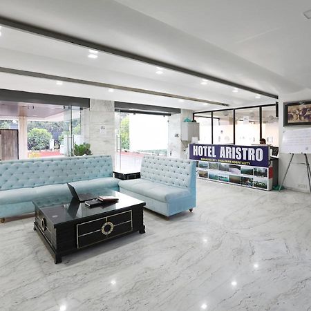 Hotel Aristro Lonavala Ngoại thất bức ảnh