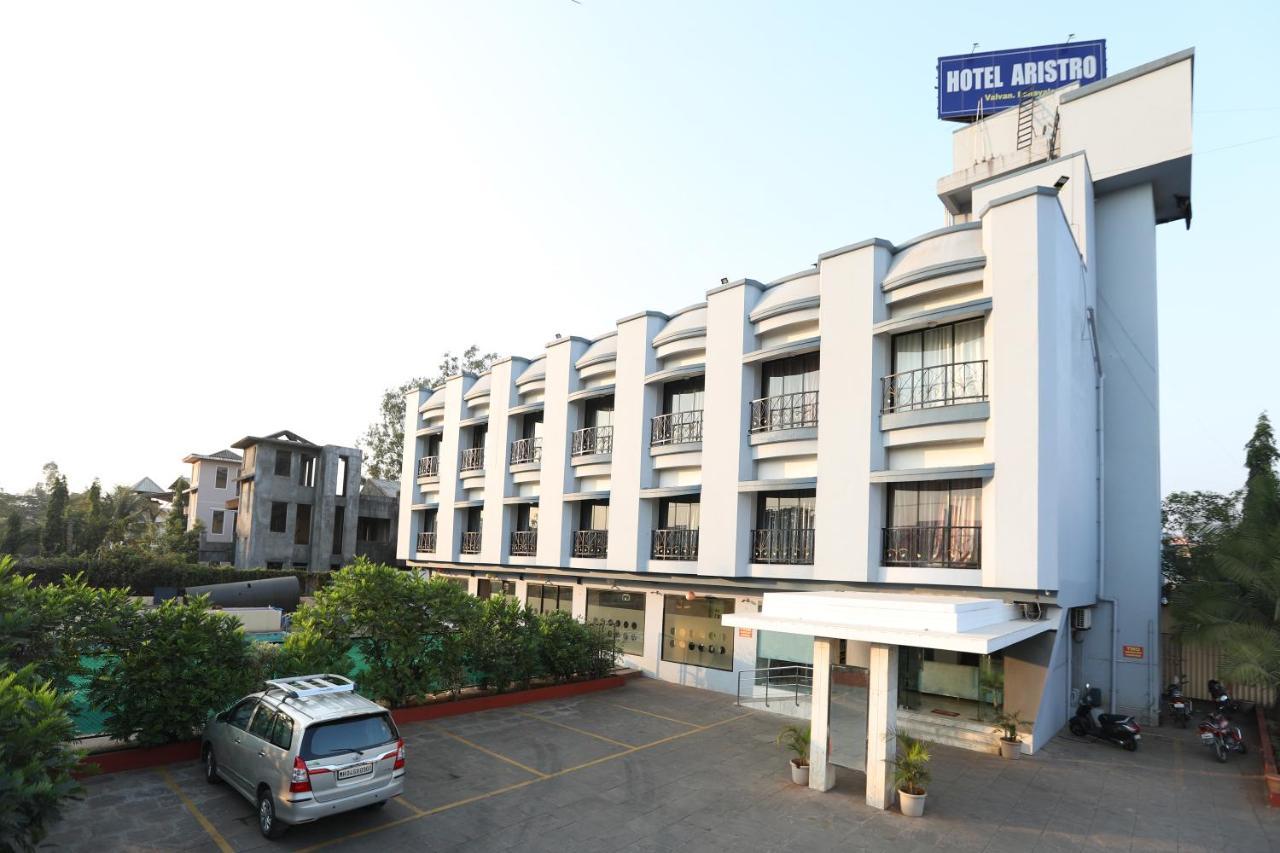 Hotel Aristro Lonavala Ngoại thất bức ảnh