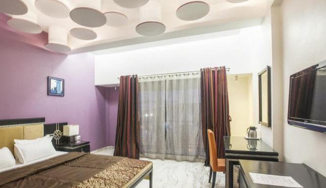 Hotel Aristro Lonavala Ngoại thất bức ảnh
